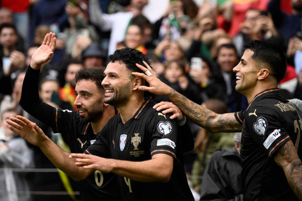 Portugal qualify