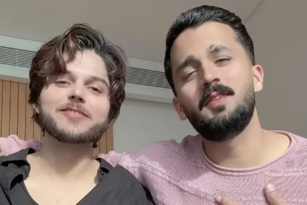 YouTubers Rjab Butt