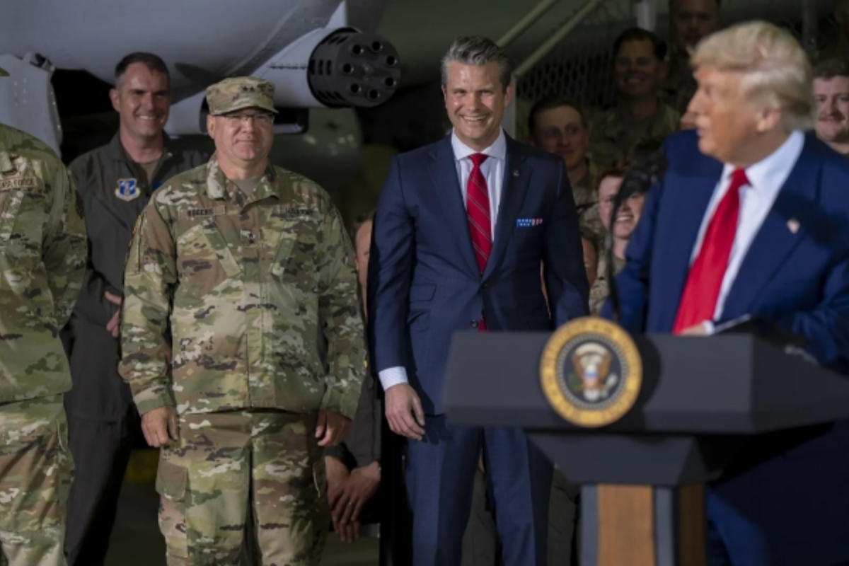 Pentagon briefs Trump