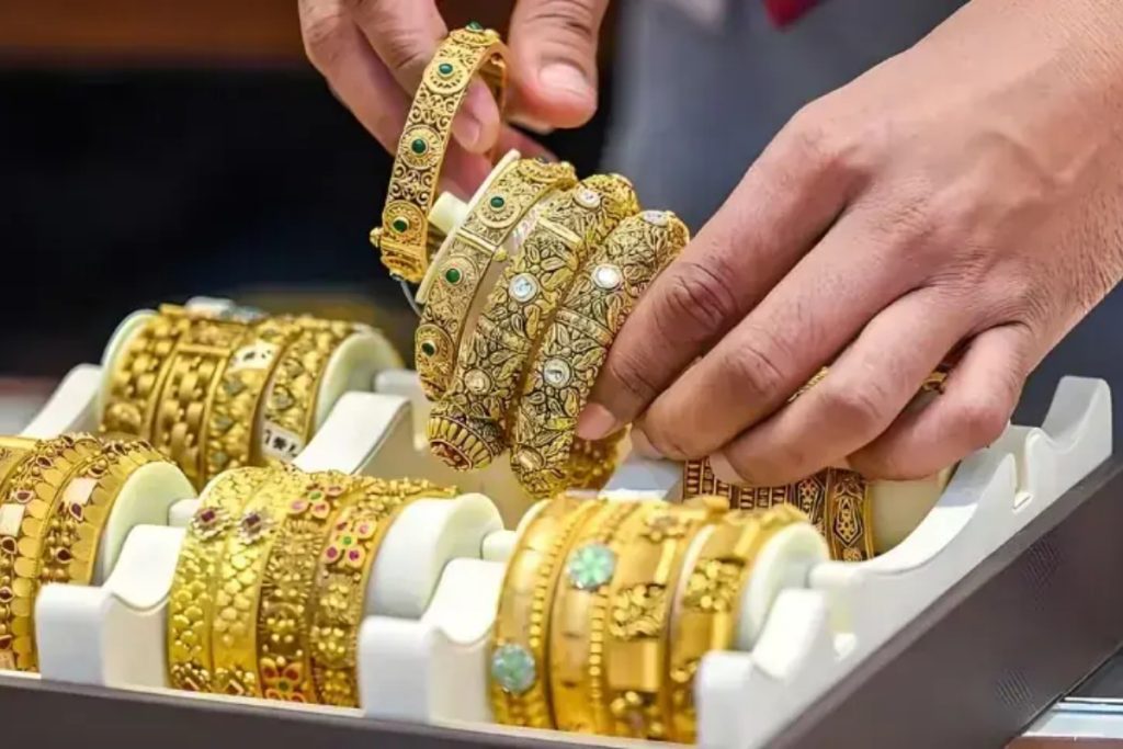 Gold prices