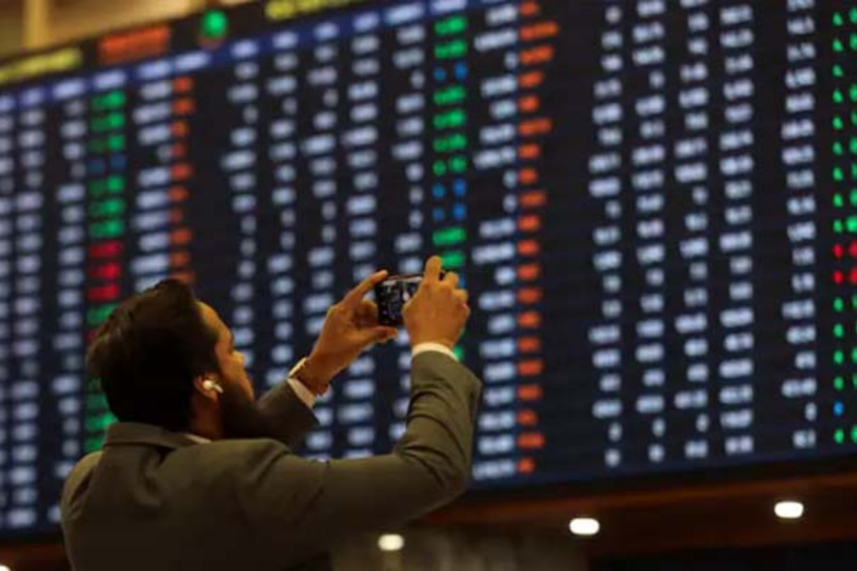 Karachi Stocks plunge