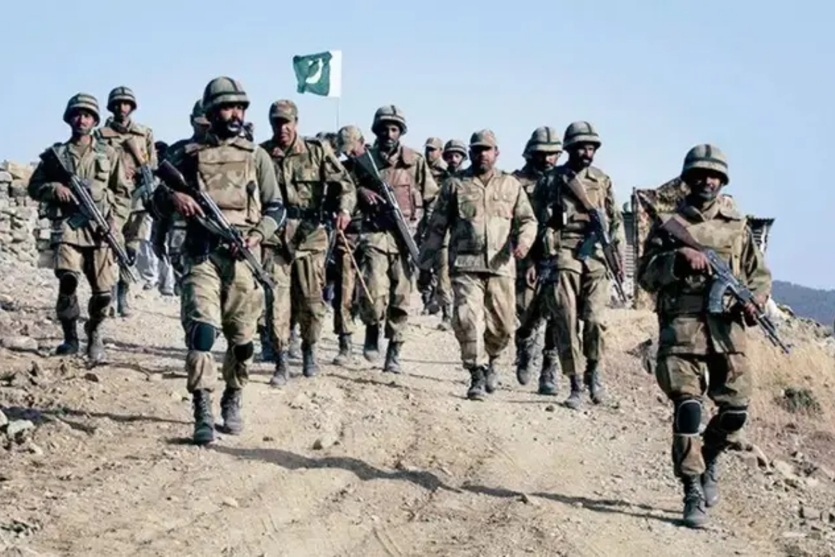 19 militants